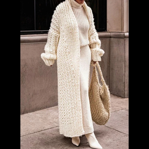 Loose Knitted Cardigan Women - Picture 4 of 8